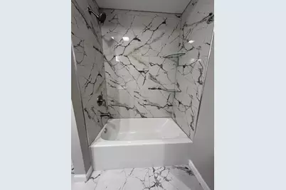 624 N 625 W, Hobart, IN 46342 - Photo 14