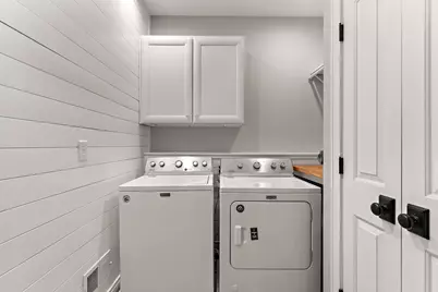 2309 Throughwoods Drive, Valparaiso, IN 46385 - Photo 32