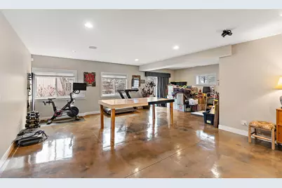 2309 Throughwoods Drive, Valparaiso, IN 46385 - Photo 38