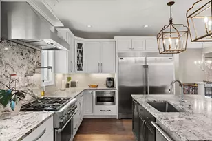 2309 Throughwoods Dr, Valparaiso, IN 46385 - Photo 22