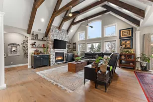 2309 Throughwoods Dr, Valparaiso, IN 46385 - Photo 16