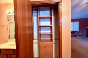 6198 Avocet Cir, Hobart, IN 46342 - Photo 12