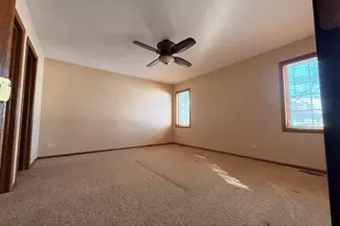 6198 Avocet Cir, Hobart, IN 46342 - Photo 24