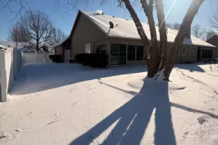 6198 Avocet Cir, Hobart, IN 46342 - Photo 40