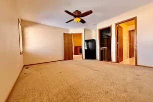 6198 Avocet Cir, Hobart, IN 46342 - Photo 26