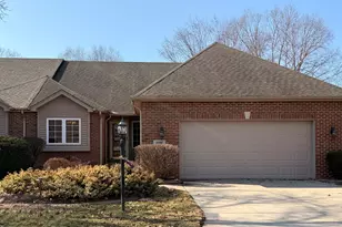 6198 Avocet Cir, Hobart, IN 46342 - Photo 1