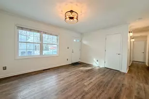 1128 Earl Rd, Michigan City, IN 46360 - Photo 4