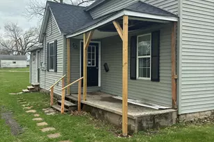 710 N Matheson Ave, Rensselaer, IN 47978 - Photo 1