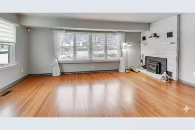 204 Finch Trail, Trail Creek, IN 46360 - Photo 10