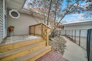 8017 Madison Ave, Munster, IN 46321 - Photo 32