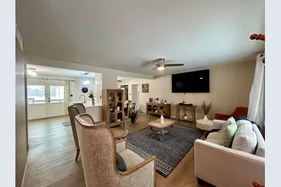 453 W 300 S, Valparaiso, IN 46385 - Photo 8