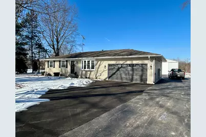 453 W 300 S, Valparaiso, IN 46385 - Photo 1