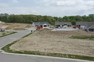 12701 Creekside Dr, Cedar Lake, IN 46303 - Photo 4