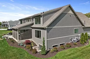 3703 Brigata Dr, Valparaiso, IN 46385 - Photo 8