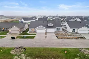 6375 Jasmine Ave, Portage, IN 46368 - Photo 34