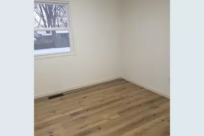 384 Lahonda Drive, Valparaiso, IN 46385 - Photo 14