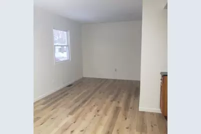 384 Lahonda Drive, Valparaiso, IN 46385 - Photo 8