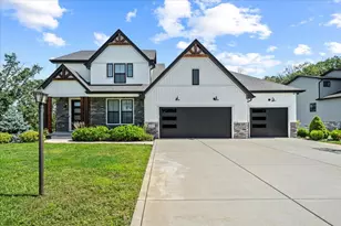 12893 Baker Ct, Crown Point, IN 46307 - Photo 2