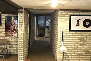 1212 W Taft St, Gary, IN 46404 - Photo 28