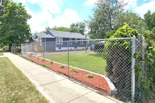 1212 W Taft St, Gary, IN 46404 - Photo 44