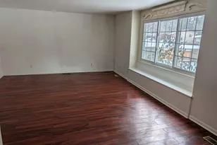 405 Spruce Dr, Trail Creek, IN 46360 - Photo 4