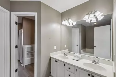 659 Forest Glen Drive, Valparaiso, IN 46385 - Photo 18