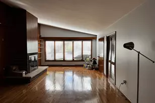 2306 W 65th Ave, Merrillville, IN 46410 - Photo 2