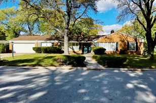 2306 W 65th Ave, Merrillville, IN 46410 - Photo 1