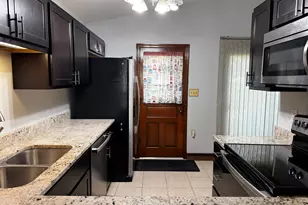 2306 W 65th Ave, Merrillville, IN 46410 - Photo 4