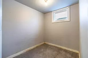 4601 Buchanan St, Gary, IN 46408 - Photo 20