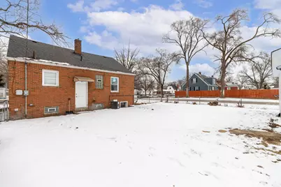 4601 Buchanan Street, Gary, IN 46408 - Photo 4