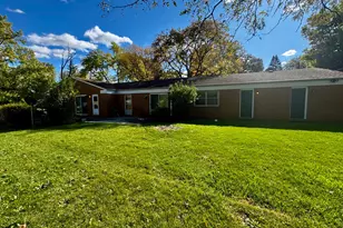 2312 W 65th Ave, Merrillville, IN 46410 - Photo 2