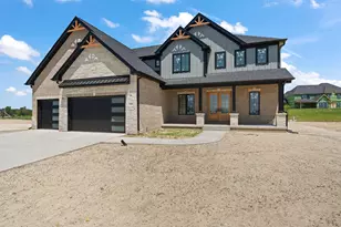 13822 Waterleaf Dr, Saint John, IN 46373 - Photo 4