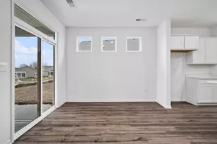 7676 W 106th Pl, Crown Point, IN 46307 - Photo 8