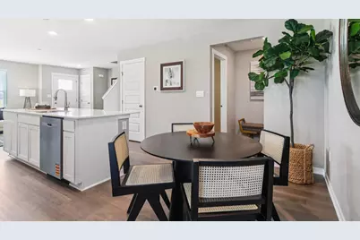 8956 Remington Way, Saint John, IN 46373 - Photo 4