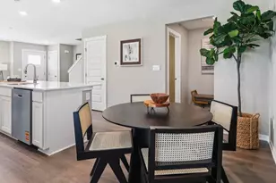 8956 Remington Wy, Saint John, IN 46373 - Photo 4