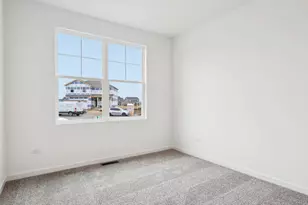 10347 Blaine St, Crown Point, IN 46307 - Photo 8