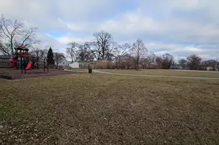 8129 Wicker Park Dr, Highland, IN 46322 - Photo 26