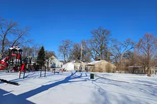 8129 Wicker Park Dr, Highland, IN 46322 - Photo 22