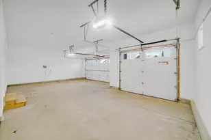 2221 Easton Park Dr, Chesterton, IN 46304 - Photo 20