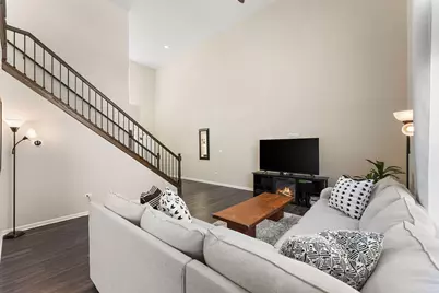 5547 Victoria Place, Crown Point, IN 46307 - Photo 8