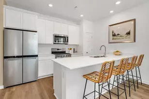 8952 Remington Wy, Saint John, IN 46373 - Photo 2