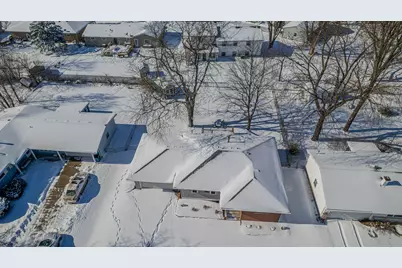 9380 McKinley Street, Crown Point, IN 46307 - Photo 4