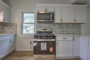 414 Allen St, La Porte, IN 46350 - Photo 14