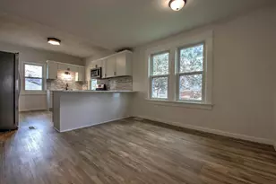 414 Allen St, La Porte, IN 46350 - Photo 10