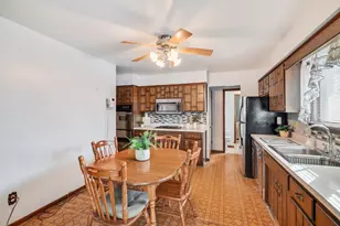 8120 Tapper Ave, Munster, IN 46321 - Photo 10