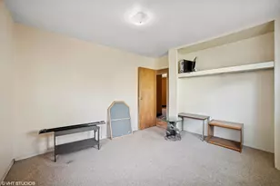 805 Henry St, Michigan City, IN 46360 - Photo 4