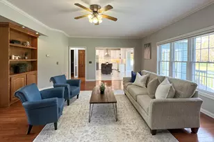 513 Kinsale Ct, Valparaiso, IN 46385 - Photo 8