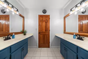 513 Kinsale Ct, Valparaiso, IN 46385 - Photo 18