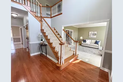 513 Kinsale Court, Valparaiso, IN 46385 - Photo 2